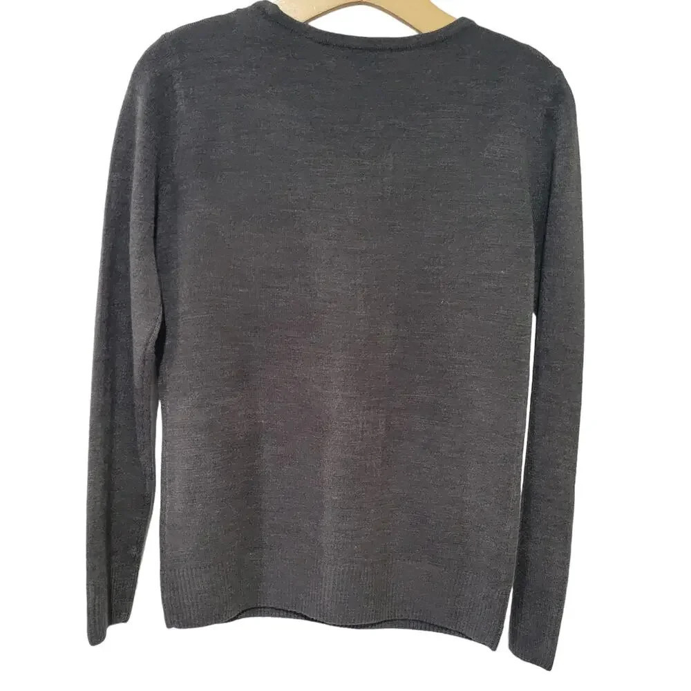 Carolyn Taylor women's gray embellished long sleeve sweater - small - Picture 3 of 6